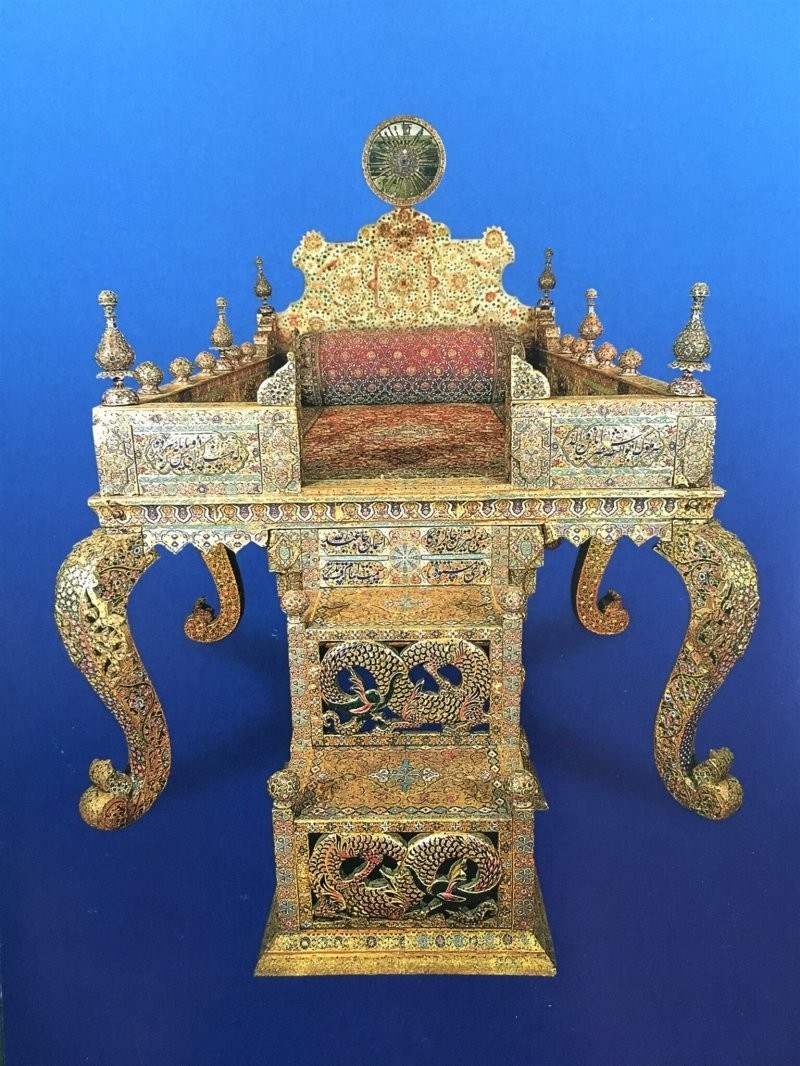 Павлиний трон – утерянное сокровище великой династии падишахов
