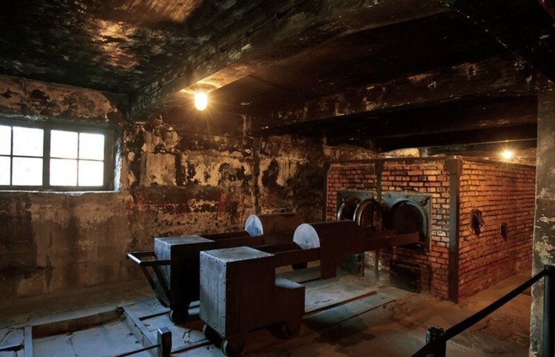 Крематорий Освенцим II изнутри