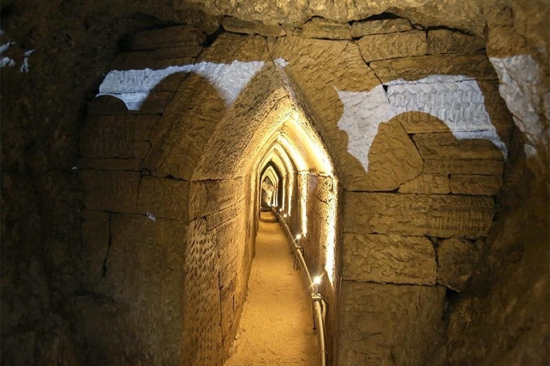 Эвпалинов тоннель – наследие древнего архитектора