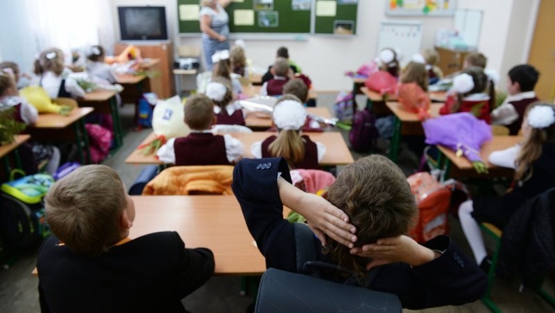 В Госдуме хотят разрешить осуждённым по особо тяжким статьям работать педагогами