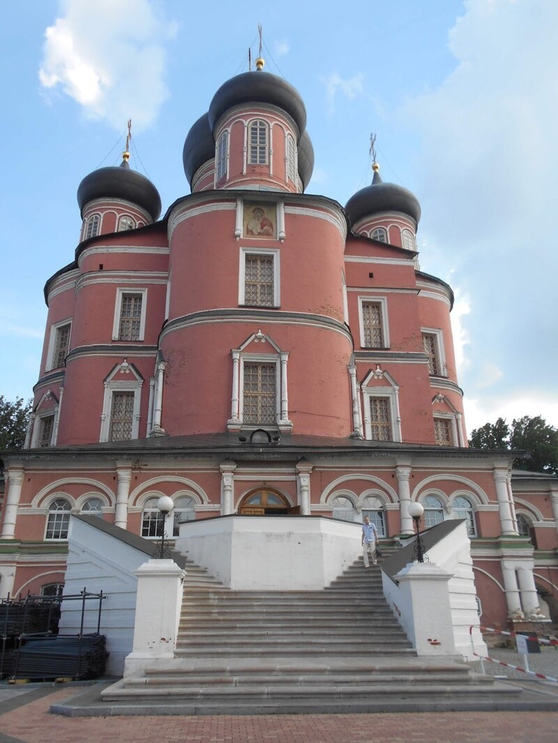 Масштабная реставрация древнего Донского монастыря. Фото до и после