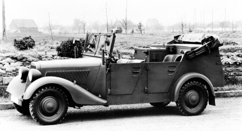 Кюбельвагены — автомобили германской армии времен Второй Мировой войны