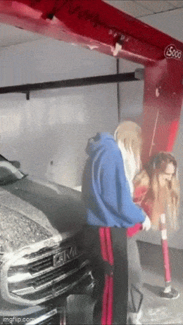 На что ни пойдешь ради эффектных видео