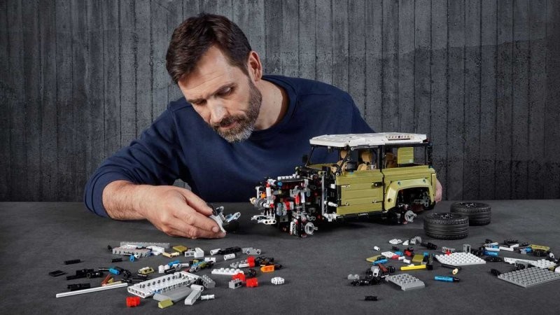 4. LEGO групп - компания, производящая больше всего шин в год