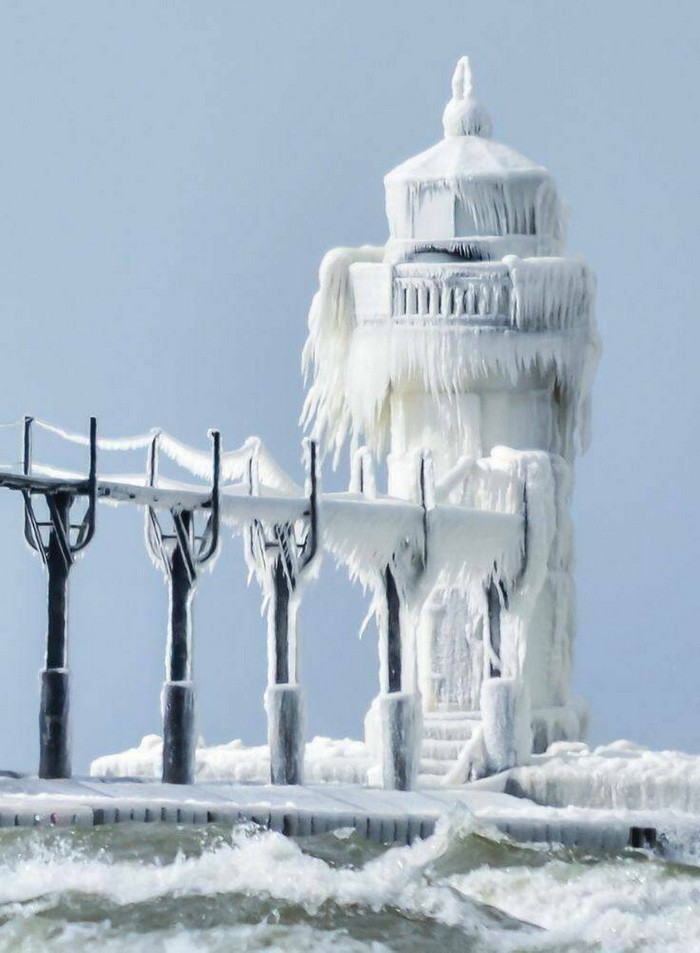 Намешалось