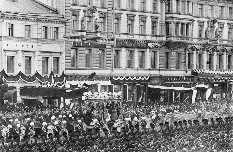 Траурная процессия Александра 3 на Невском проспекте