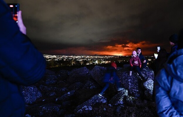 В Исландии эвакуировали город из-за извержения вулкана