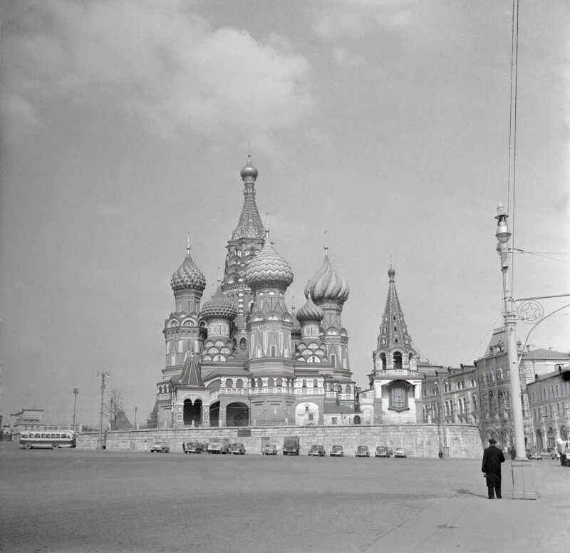 1960. Бела Зола в Советском Союзе