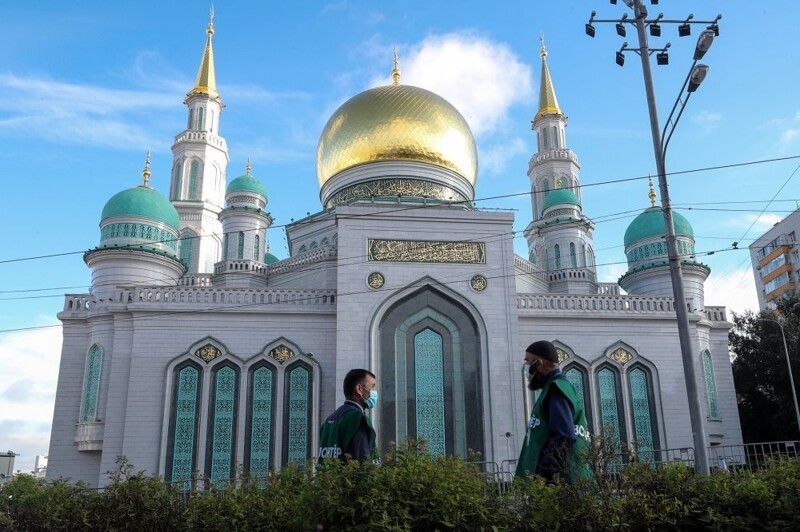 Ураза на удаленке: мусульманский праздник в Москве перевели на онлайн