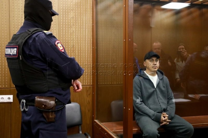 Блогера-трансформатора Дмитрия Портнягина отправили под домашний арест за уклонение от налогов