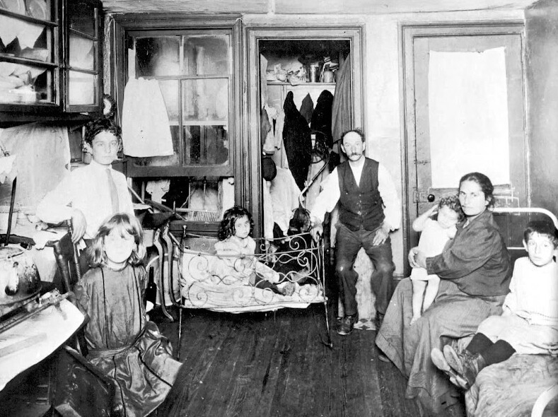 11. Семья живущая в одной комнате, Нью-Йорк, 1890 год