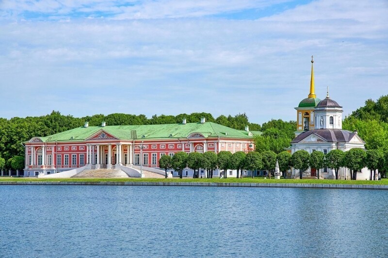 Следы прошлого. В каких парках Москвы сохранились исторические памятники