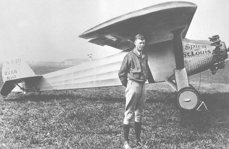 История в фотографиях: эпичное путешествие Чарльза Линдберга, ставшее первым в мире беспосадочным трансатлантическим перелётом