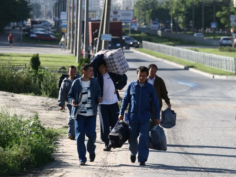 В Тюмени мигранты стали требовать за работу в два раза больше денег