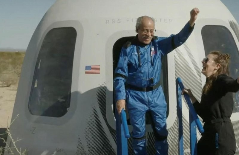 Первый чернокожий кандидат в астронавты отправился в космос спустя 60 лет