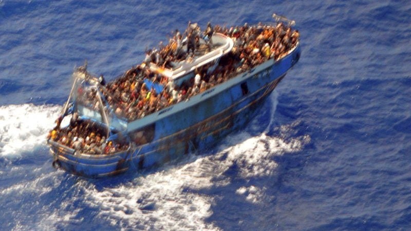 Береговую охрану Греции обвиняют в гибели мигрантов