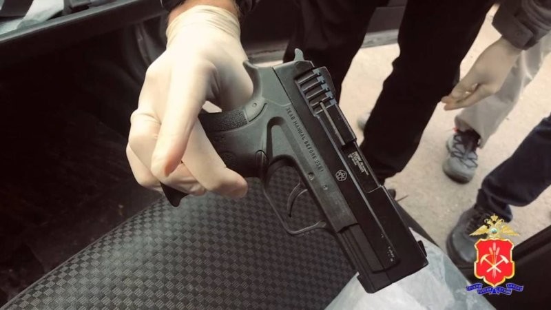 В Кемерове задержали участников свадьбы, устроивших стрельбу на дороге