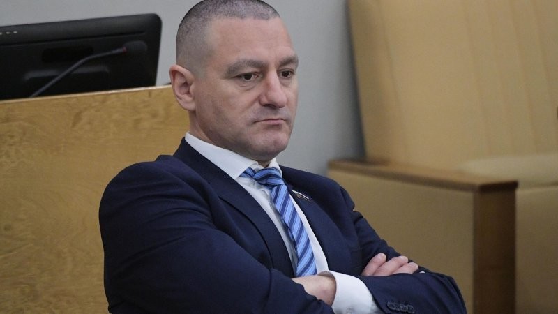 «Грубо, но доходчиво»: силовики не нашли экстремизма в словах депутата Госдумы, призвавшего женщин заняться продолжением рода «пока рожалка работает»