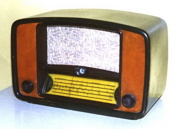 Из старого чулана.Радиотехника-1