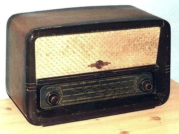 Из старого чулана.Радиотехника-1