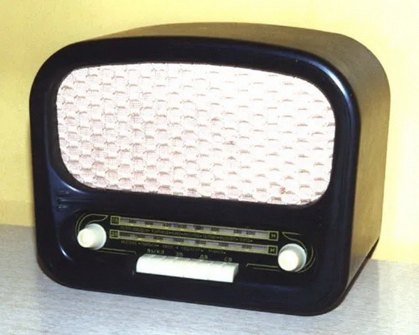 Из старого чулана.Радиотехника-1