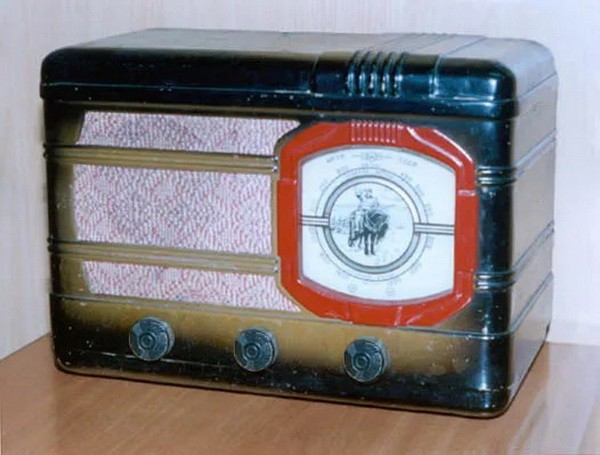 Из старого чулана.Радиотехника-1