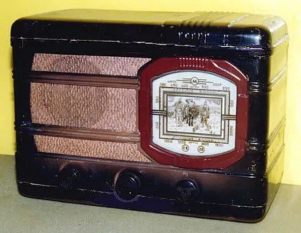 Из старого чулана.Радиотехника-1