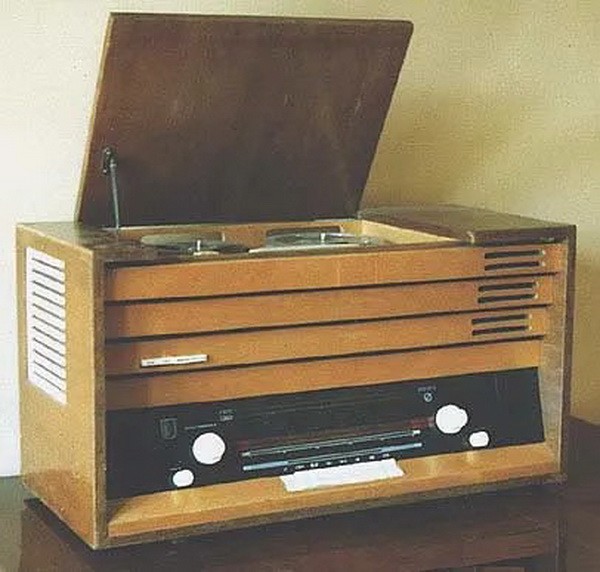 Из старого чулана.Радиотехника-2