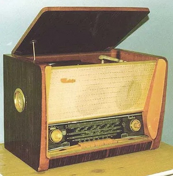 Из старого чулана.Радиотехника-2