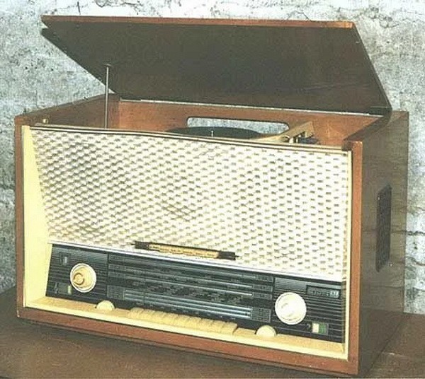 Из старого чулана.Радиотехника-2