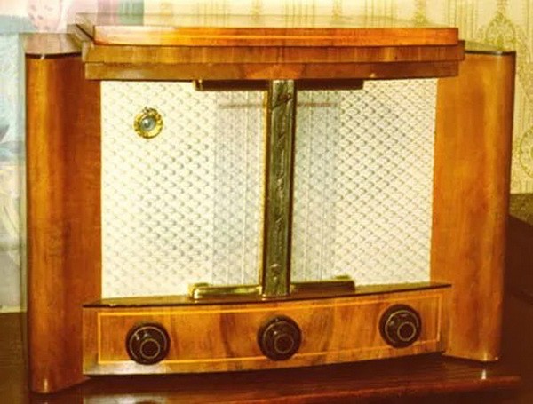 Из старого чулана.Радиотехника-2