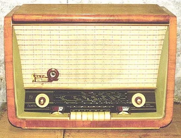 Из старого чулана.Радиотехника-2