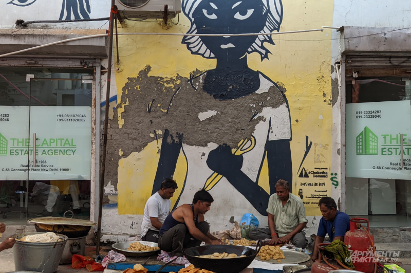 «Покраснел, воды выпил ведро»