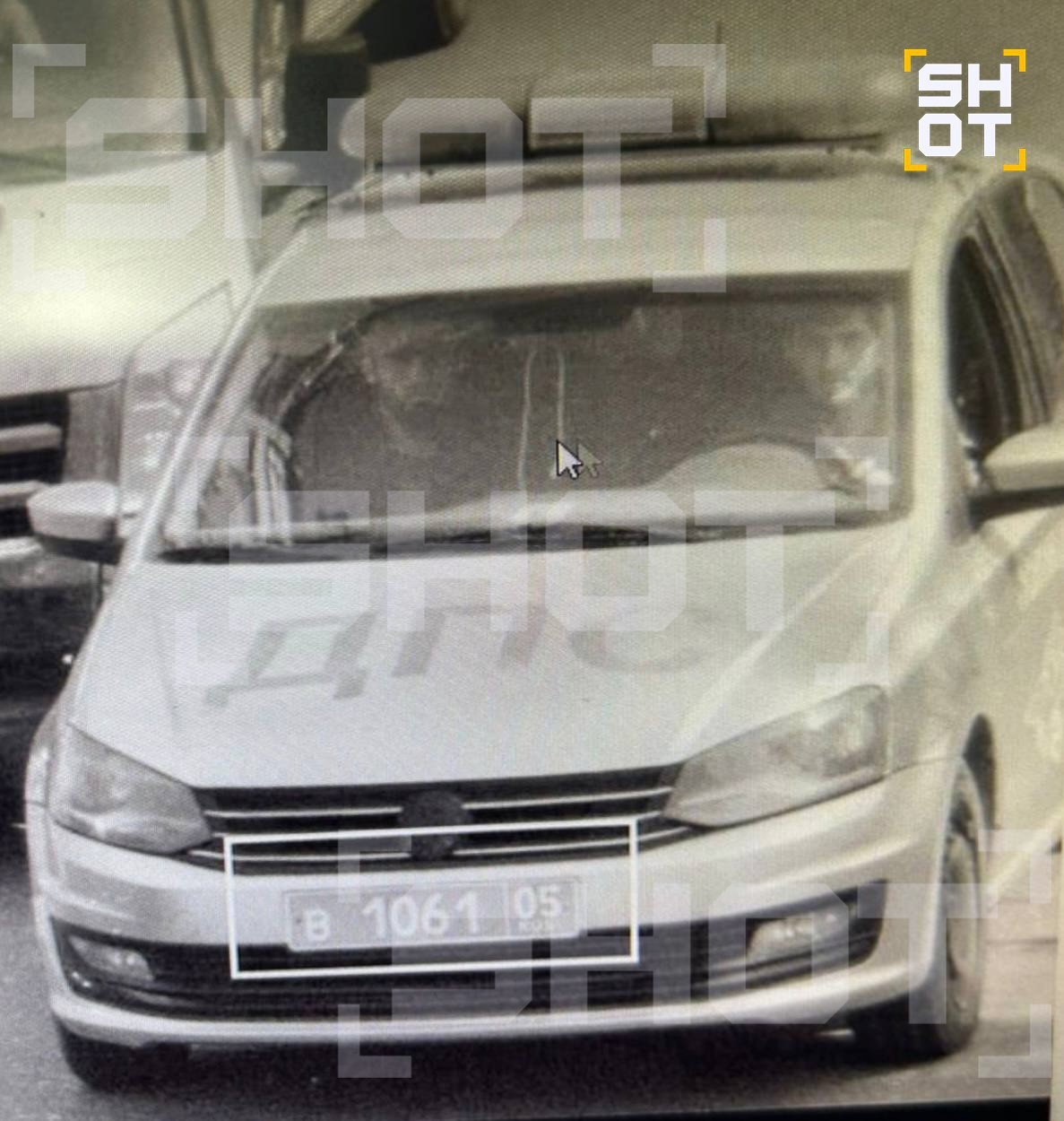 В Махачкале трое неизвестных напали на патрульную машину ДПС