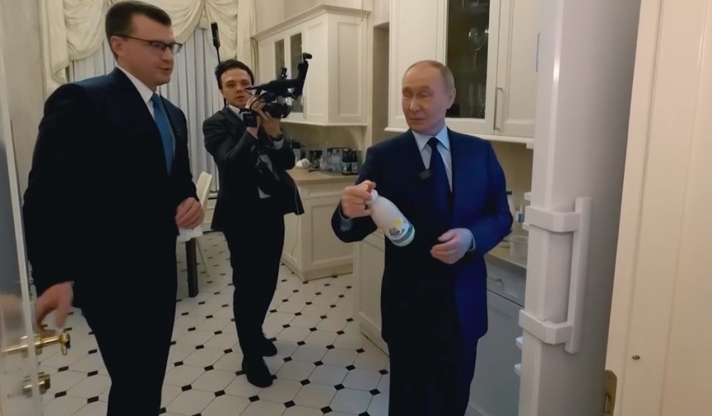 В гостях у президента: фильм, основанный на 25 годах правления Путина
