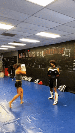 Ну куда ты бьёшь?