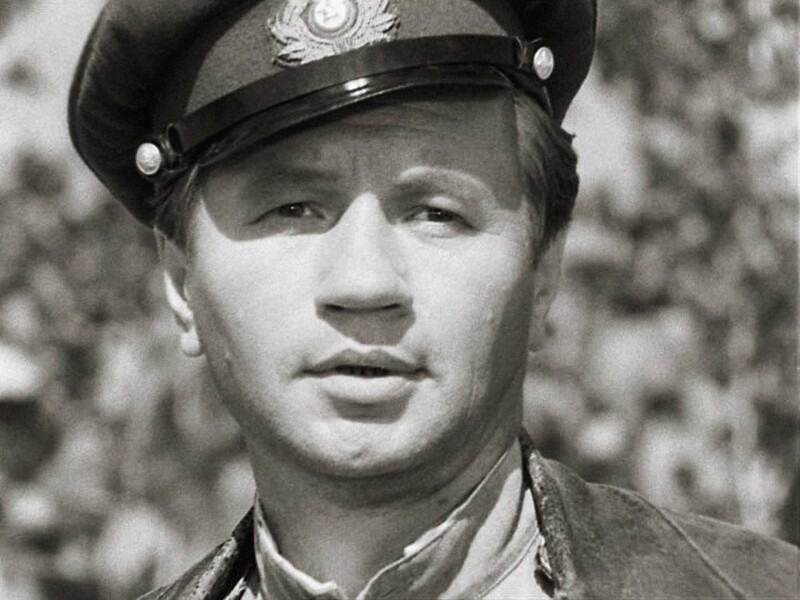 Леонид Быков  
