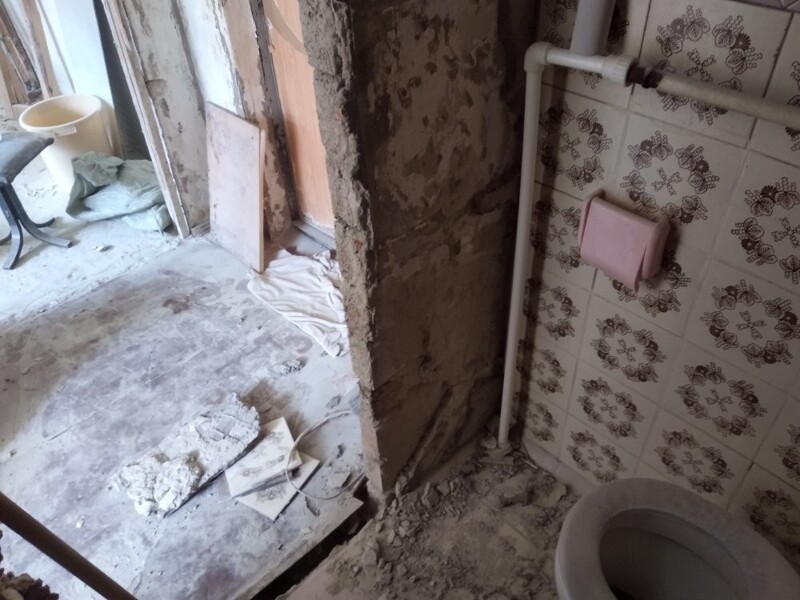 Целый год делал ремонт в квартире