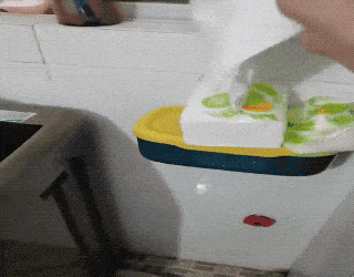 Замочил таракана