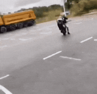 Попробуй теперь догони