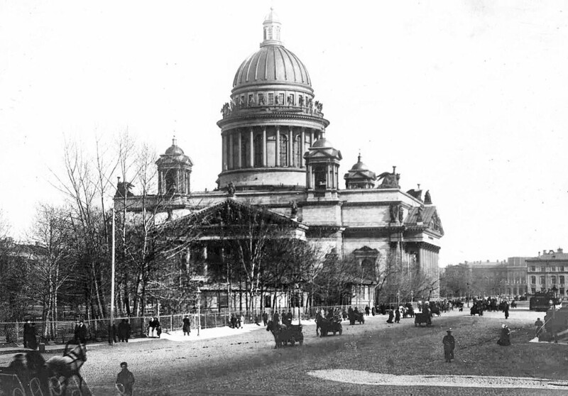 Исаакиевская площадь