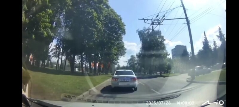 Неприятность. Смотреть со звуком. ДТП