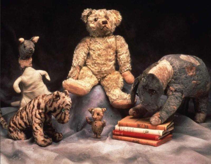 15. Игрушки Кристофера Робина