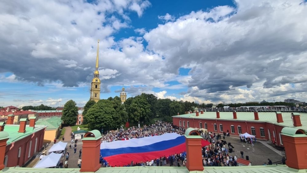 Как отмечали день нашего трехцветного красавца