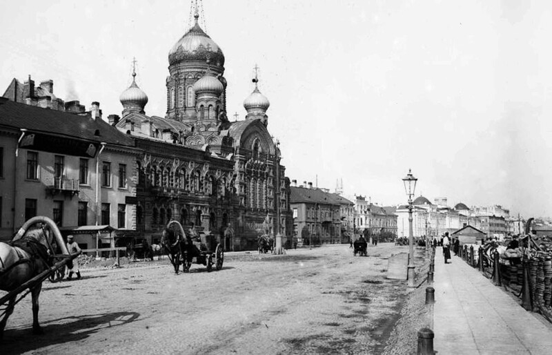 Николаевская набережная