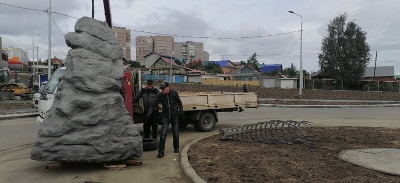 Странный арт-объект появился в Свердловской области