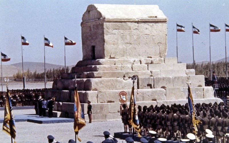 Гробница Кира, пережившая тысячелетия землетрясений