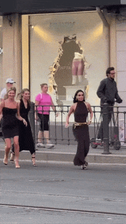 Каблуки два раза подвели