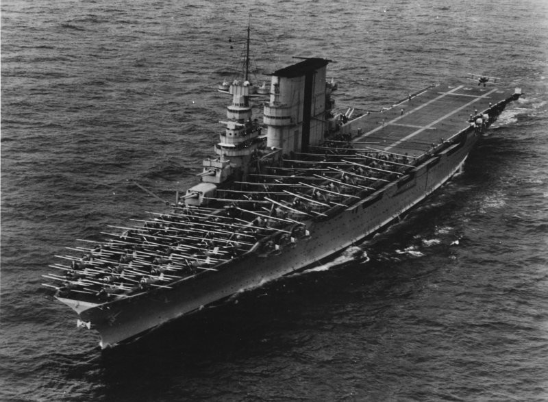 «Старая Леди», что прошла всю войну. История авианосца USS Saratoga