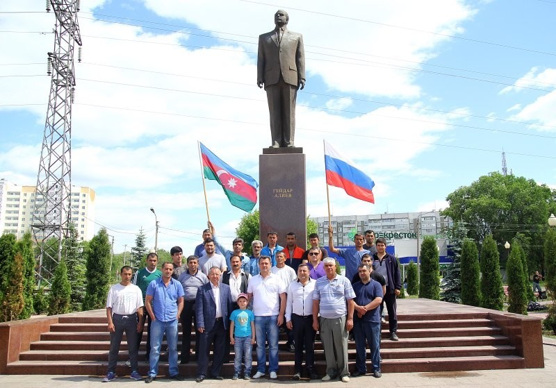 Главу азербайджанской диаспоры Ульяновской области лишили гражданства